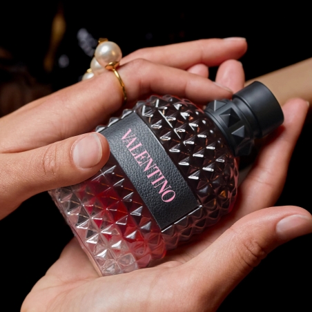 عطر ولنتینو اومو بورن این روما اینتنس 